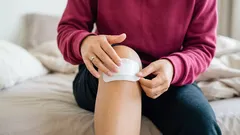 Bandage eller frisk luft: 5 myter om sårläkning som vi fortfarande tror på