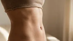 Nr 1 för en smal midja: 3 övningar på 3 minuter som minskar kärlekshandtagen